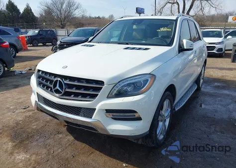 2013 Mercedes-Benz Ml 350 4Matic z USA, uszkodzony, nr VIN 4JGDA5HB9DA200176